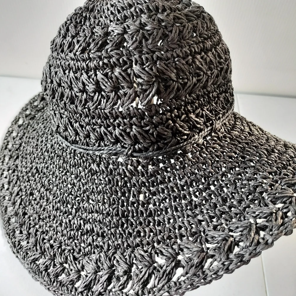 Black Woven Floppy Sun Hat Resortwear Beach Vacation Cruise Pool